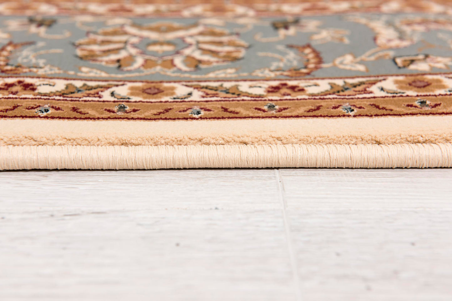 Tapis persan traditionnel beige majestueux