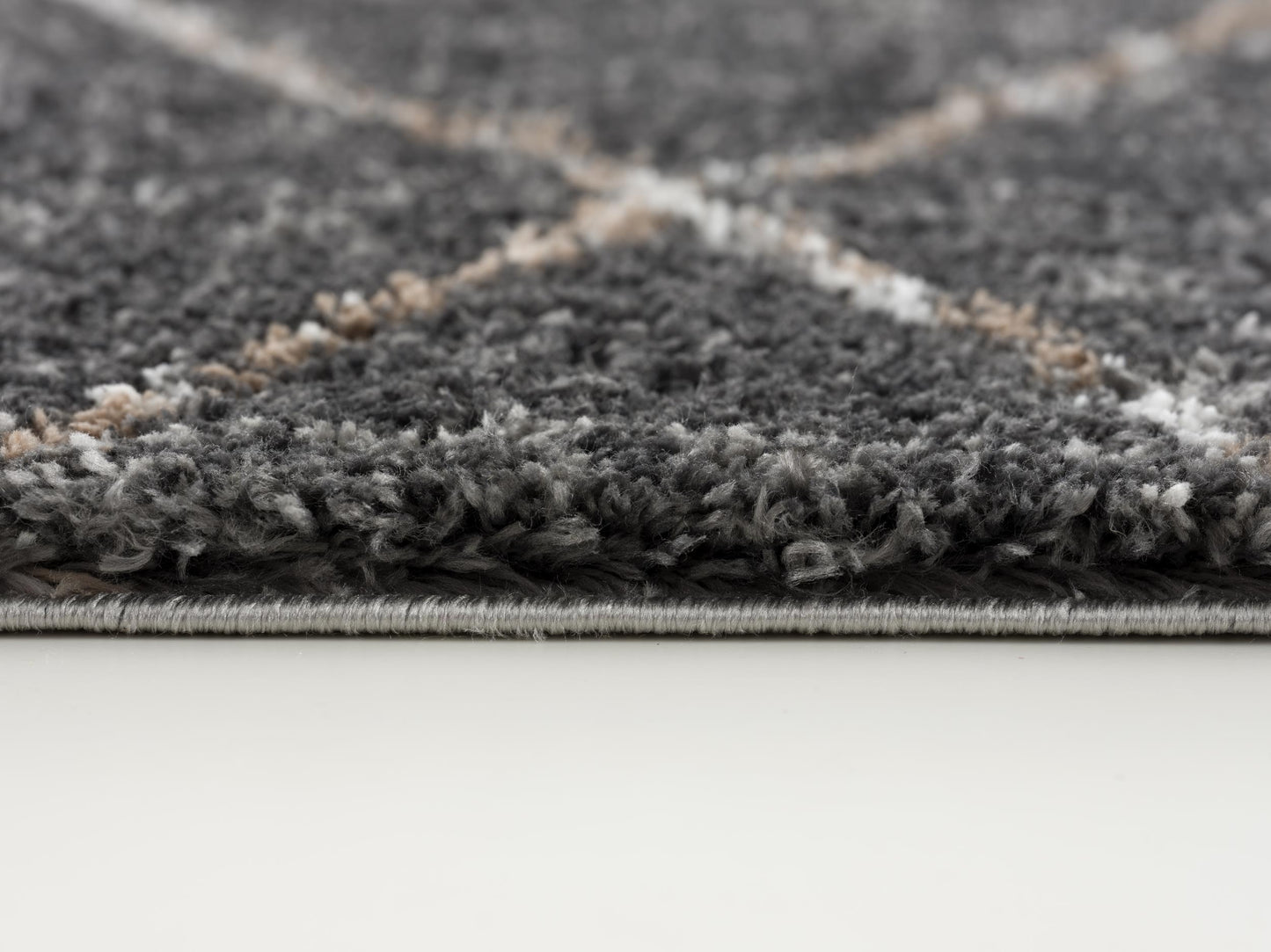 Arden Geometric Comtemporary Grey and White Indoor Rug