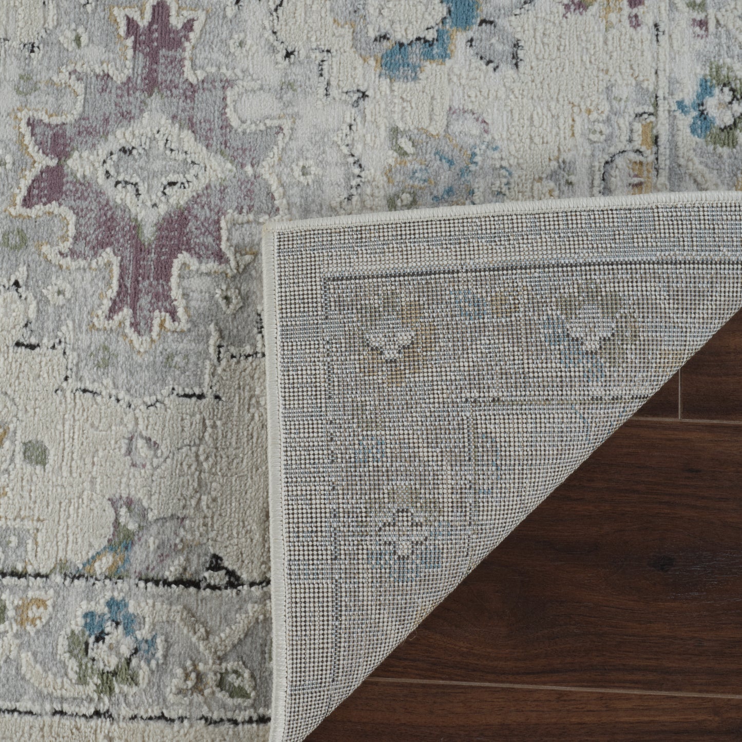 Darya Oriental Contemporary Beige and Cream Indoor Rug