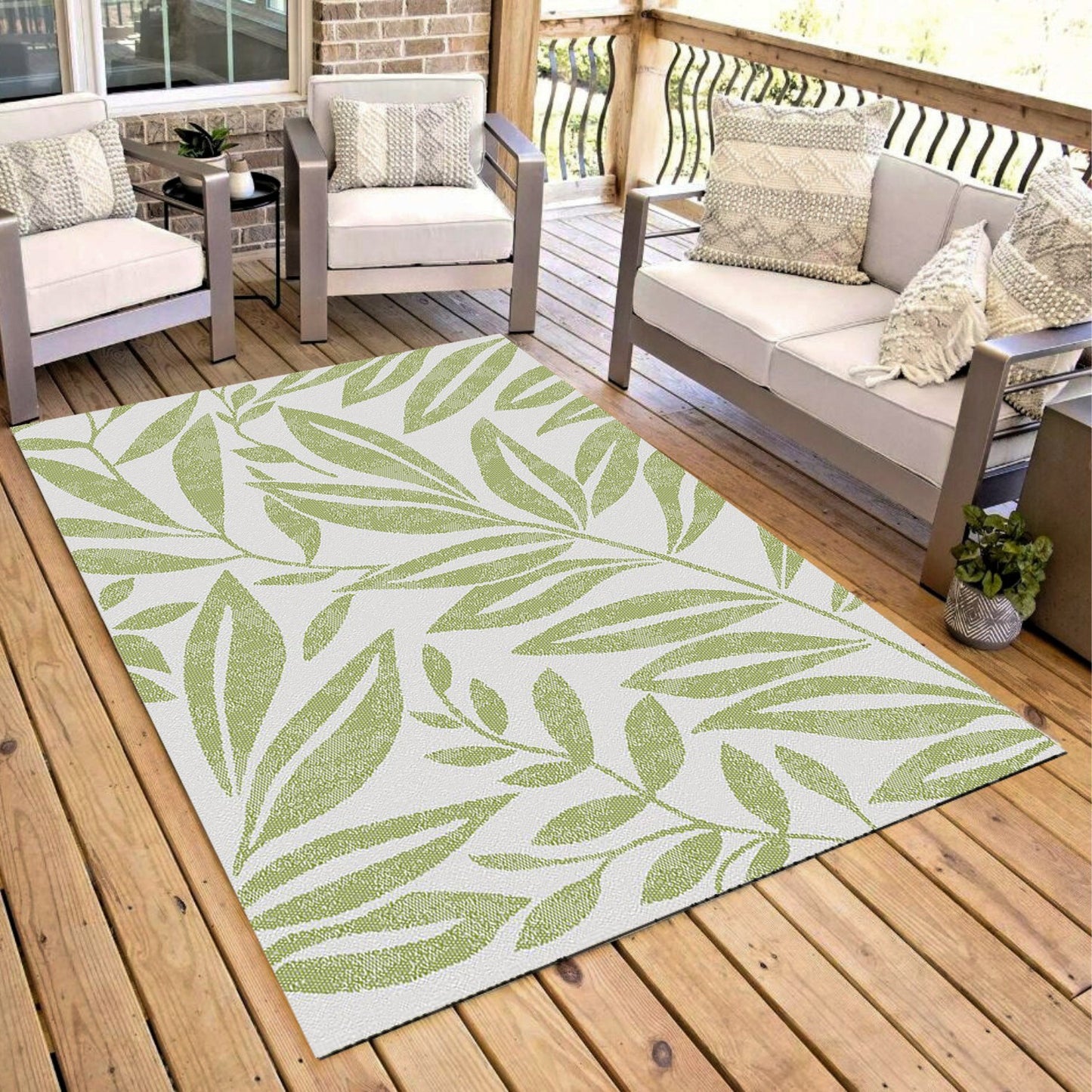 Botanical Modern Weiss and Green Outdoor Rug