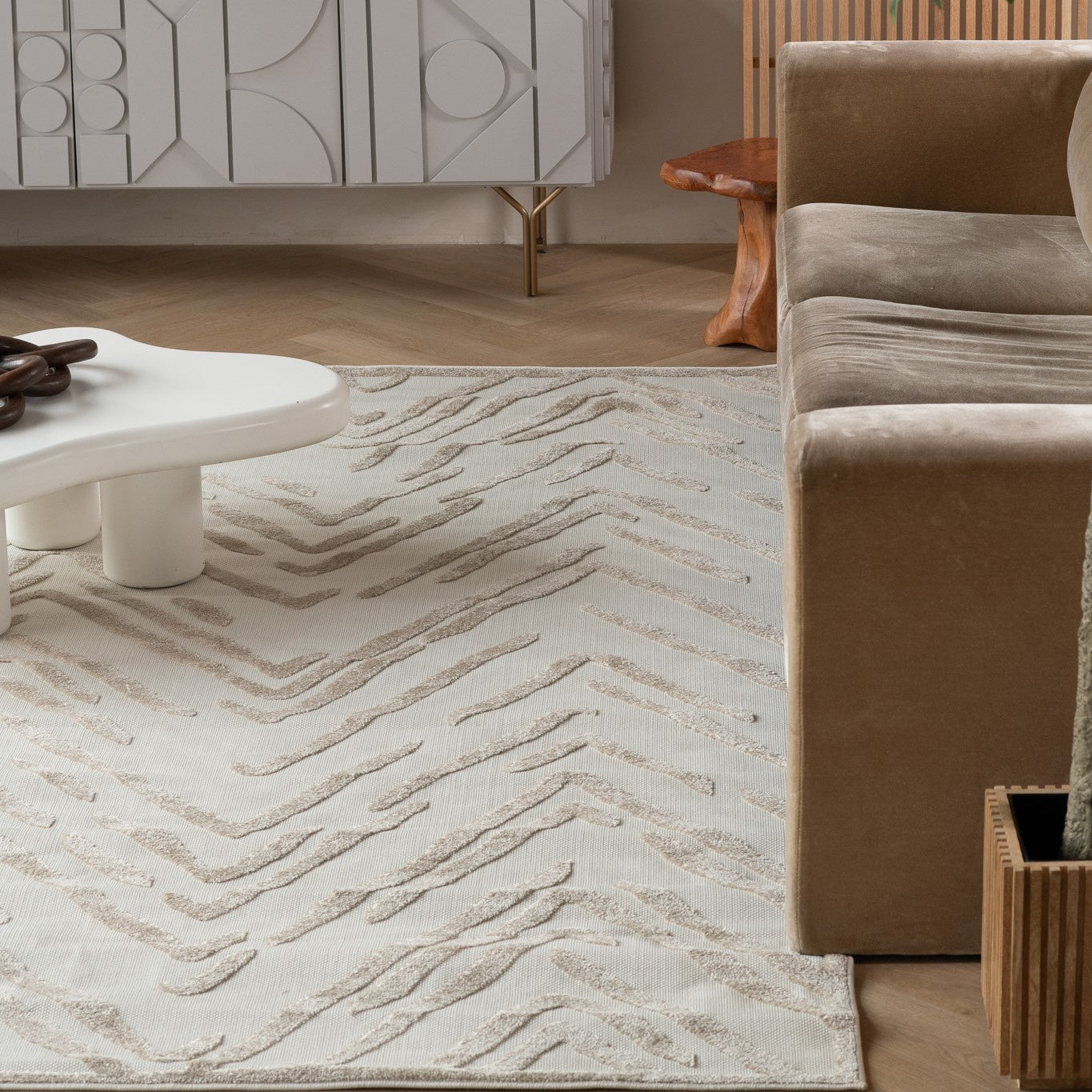Seren Chevron Contemporary Grey and Beige Indoor Rug-4