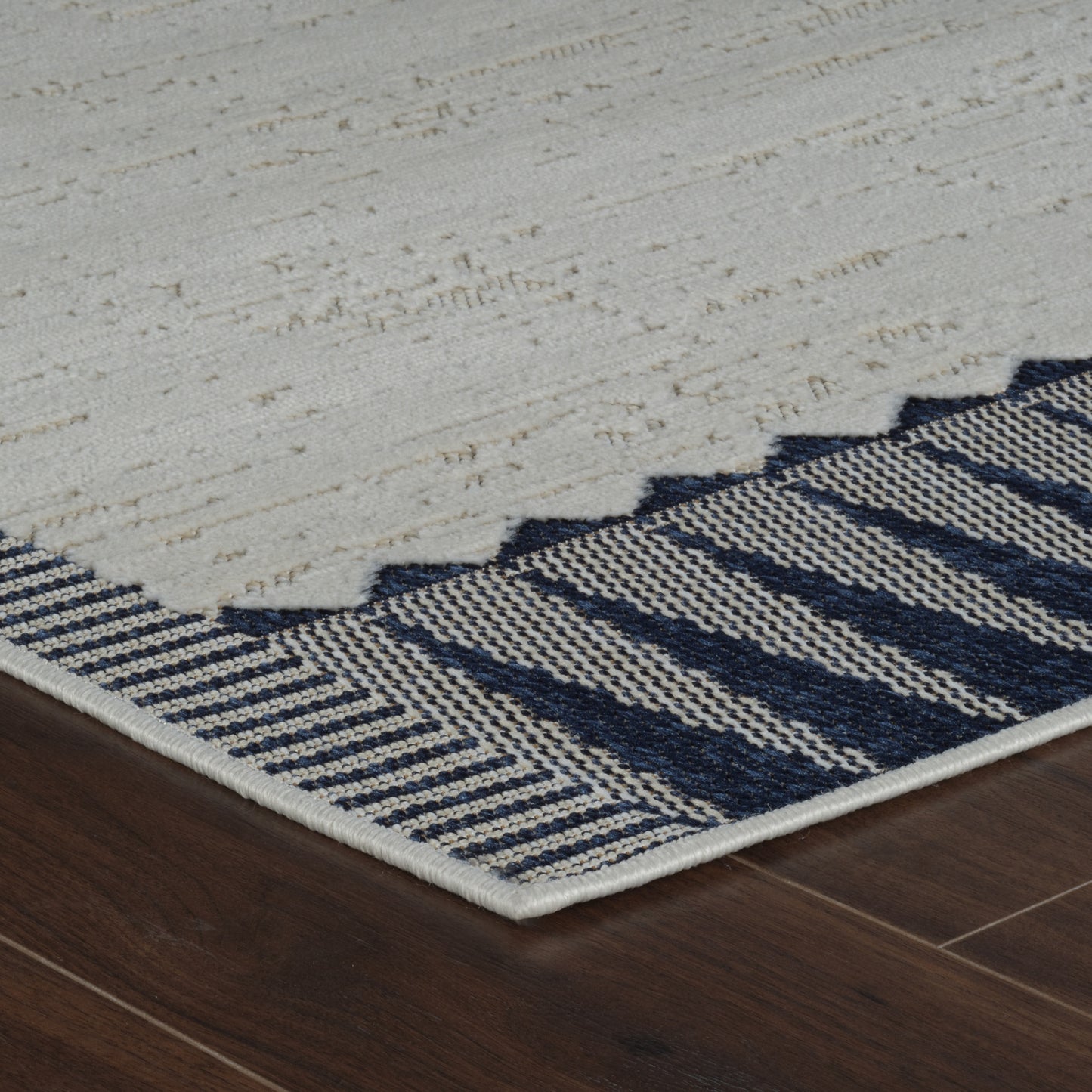 Selva Geometric Contemporary Cream and Blue Indoor Rug