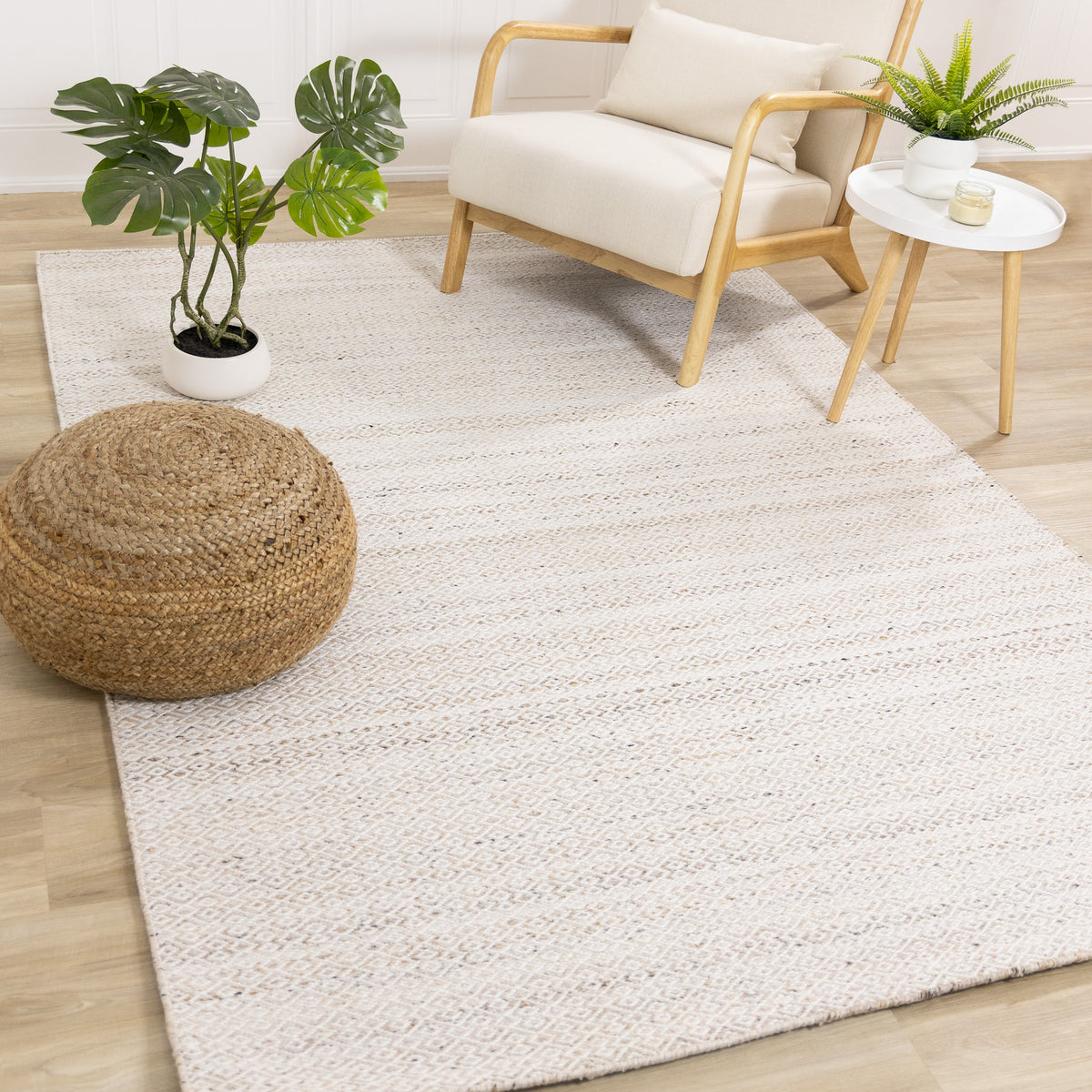 Tapis géométrique contemporain crème