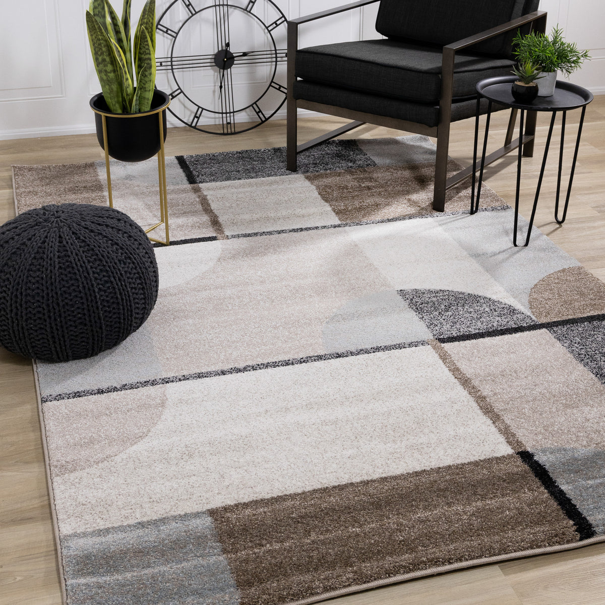 Tapis géométrique contemporain crème
