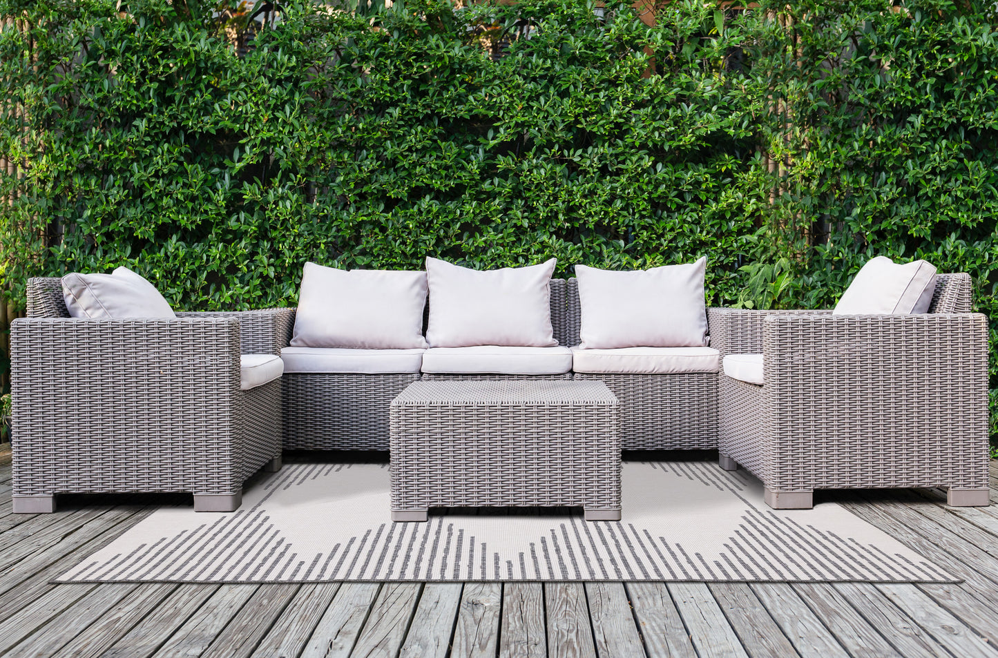 Mid-Century Geometric Grey Area Rug