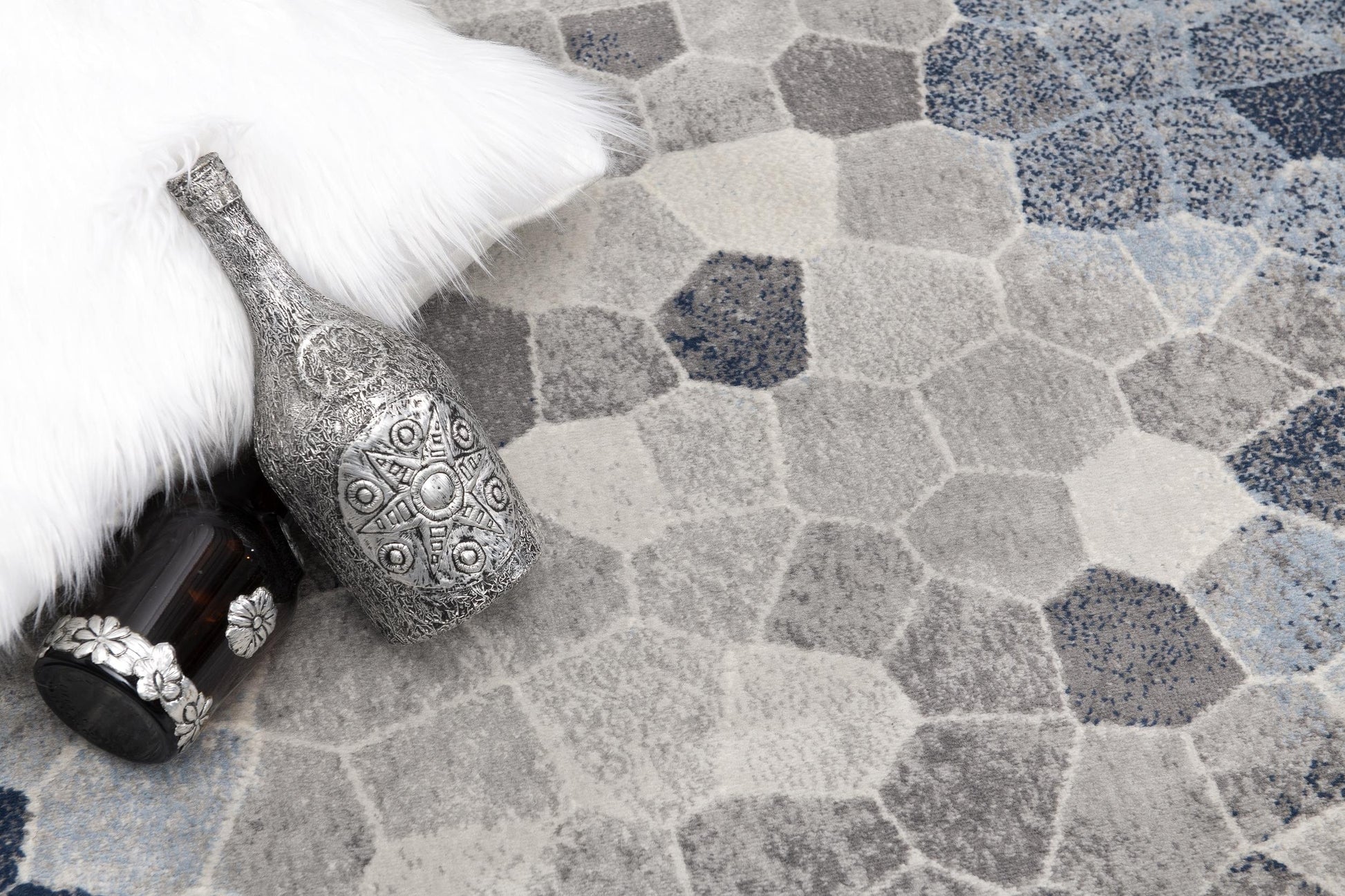 Zahra Mosaic Stone Blue Indoor Rug-21