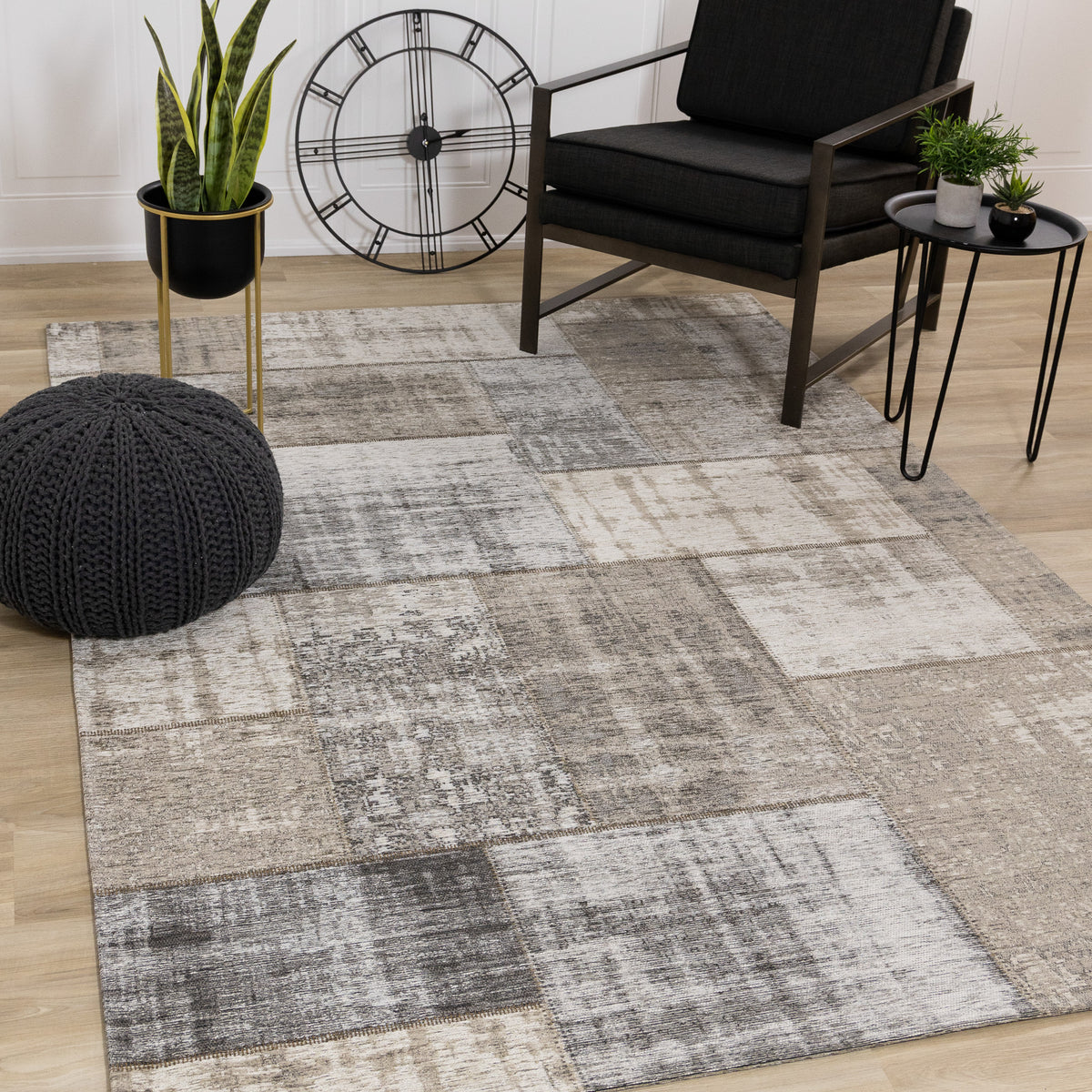 Tapis gris patchwork contemporain