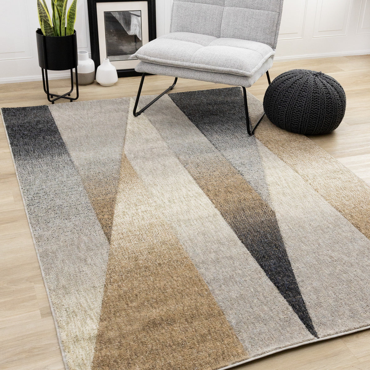 Tapis géométrique gris contemporain