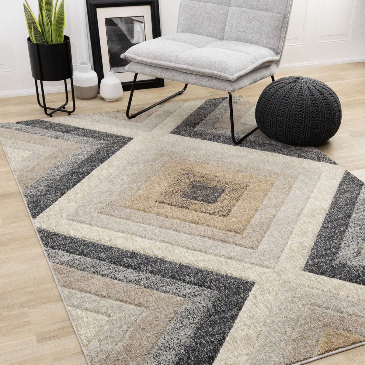 Tapis géométrique gris contemporain