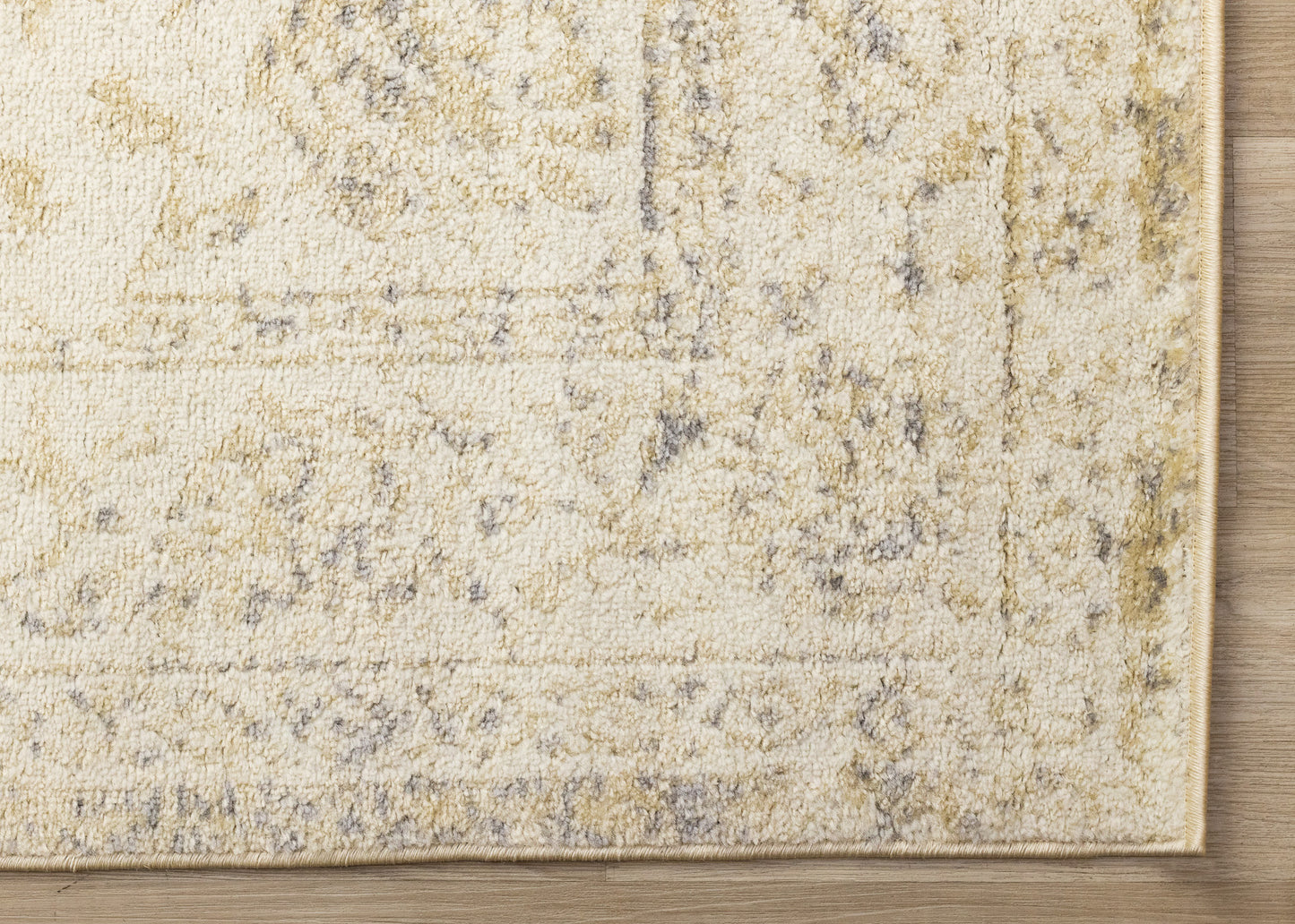 Classic Traditional Cream Area Rug