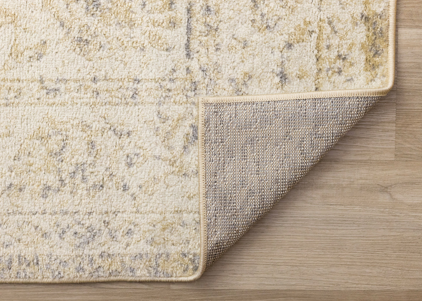 Classic Traditional Cream Area Rug