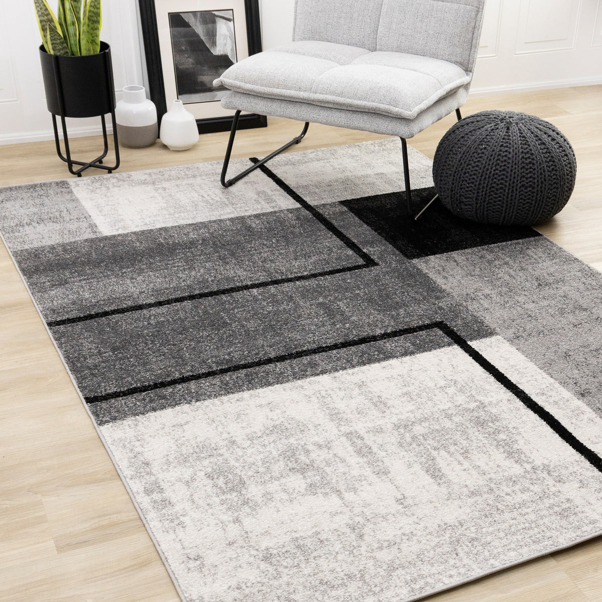 Tapis contemporain gris géométrique vieilli
