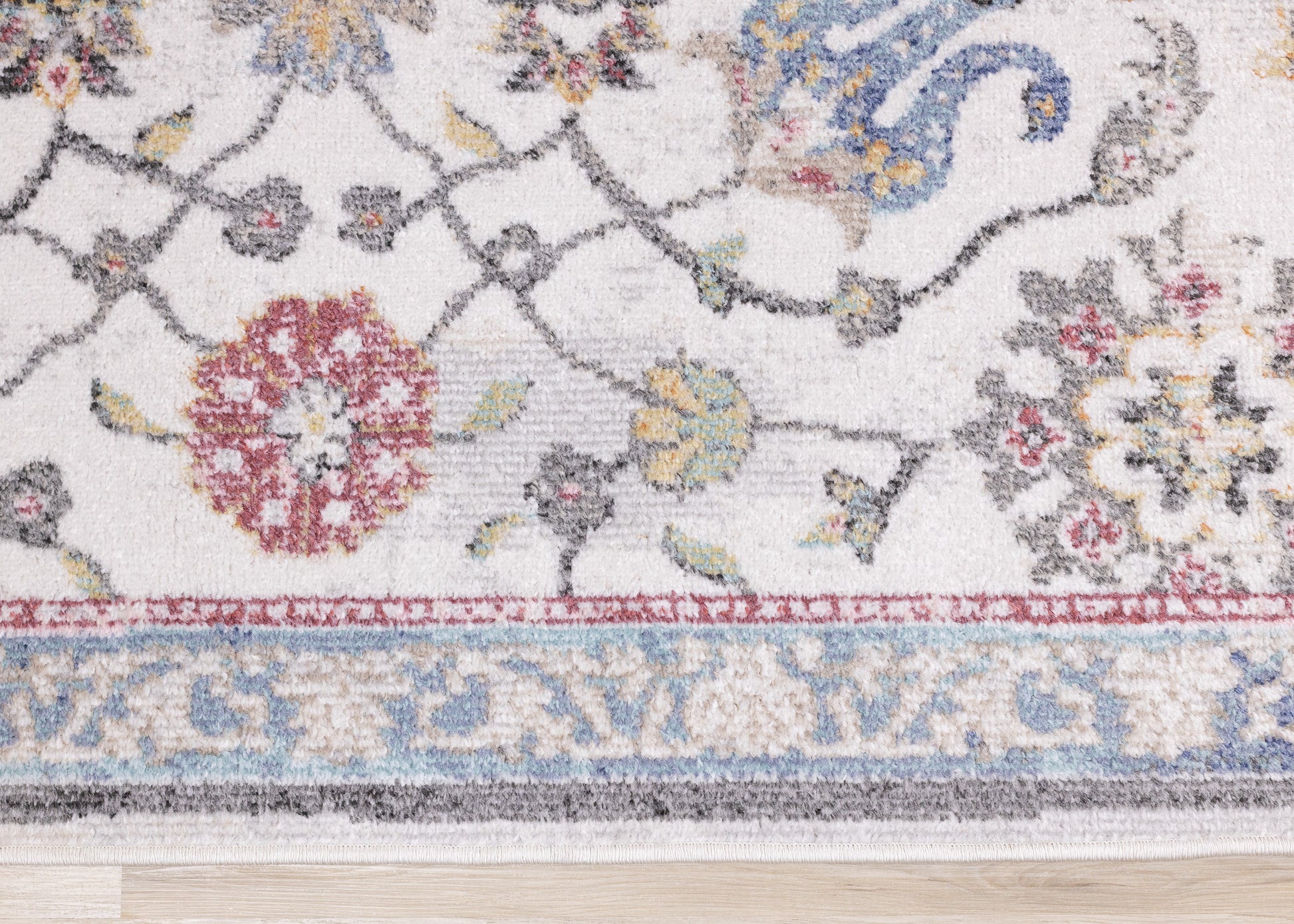Classic Traditional Classic Cream Area Rug-8