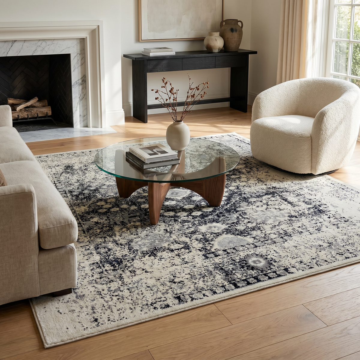 Tapis noir vieilli oriental Sakarya