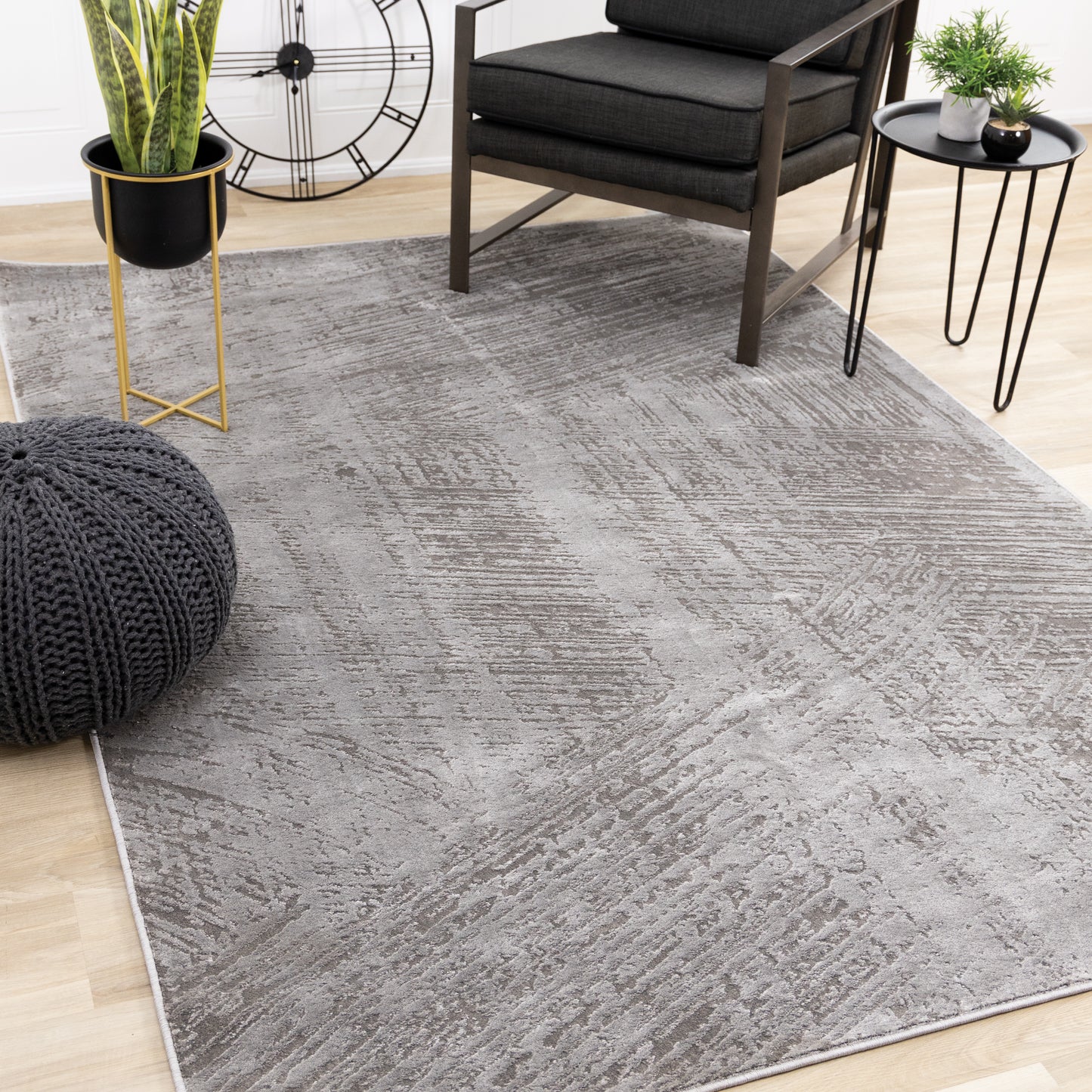 Modern Distressed Grey Area Rug