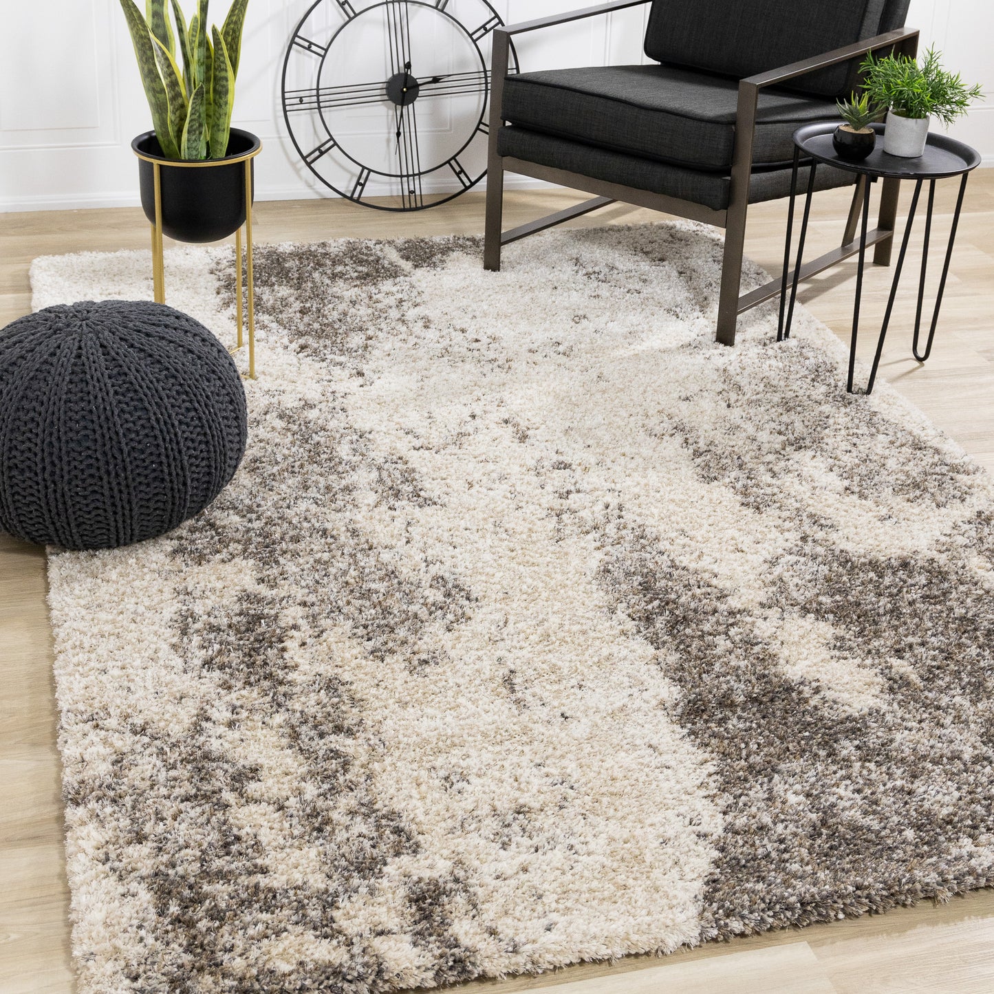 Contemporary Distressed Cream Area Rug