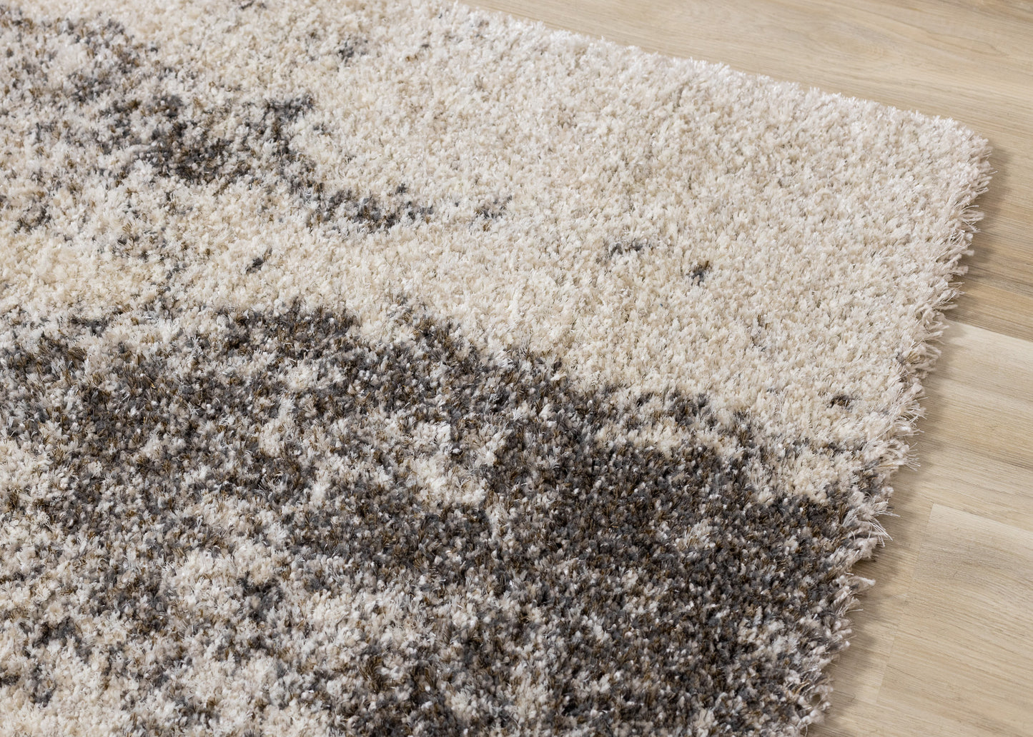 Contemporary Distressed Cream Area Rug