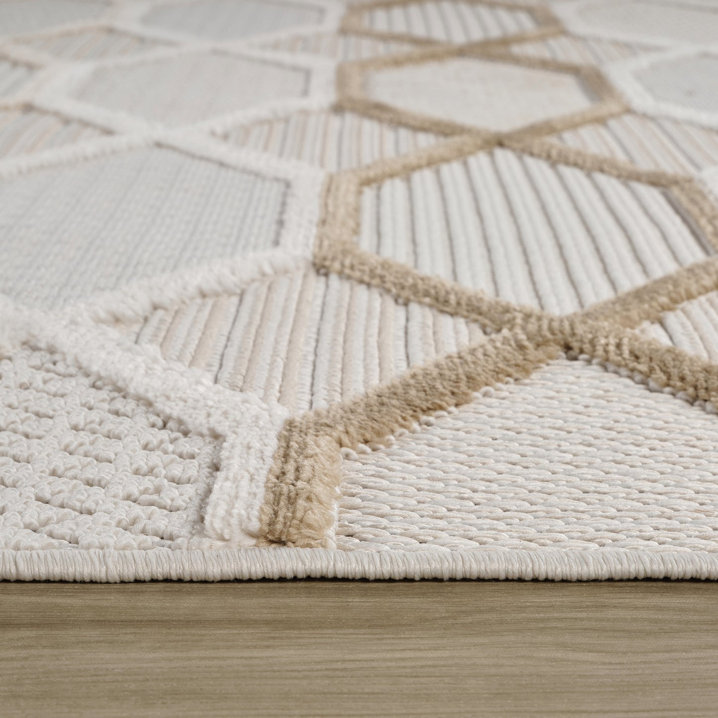 Solin Geometric Contemporary Cream and Beige Indoor Rug