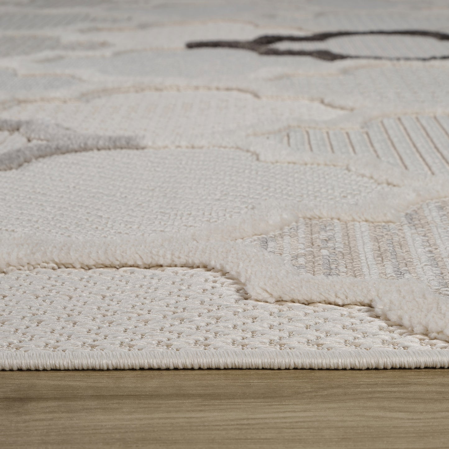 Elyra Trellis Contemporary Cream and Beige Indoor Rug