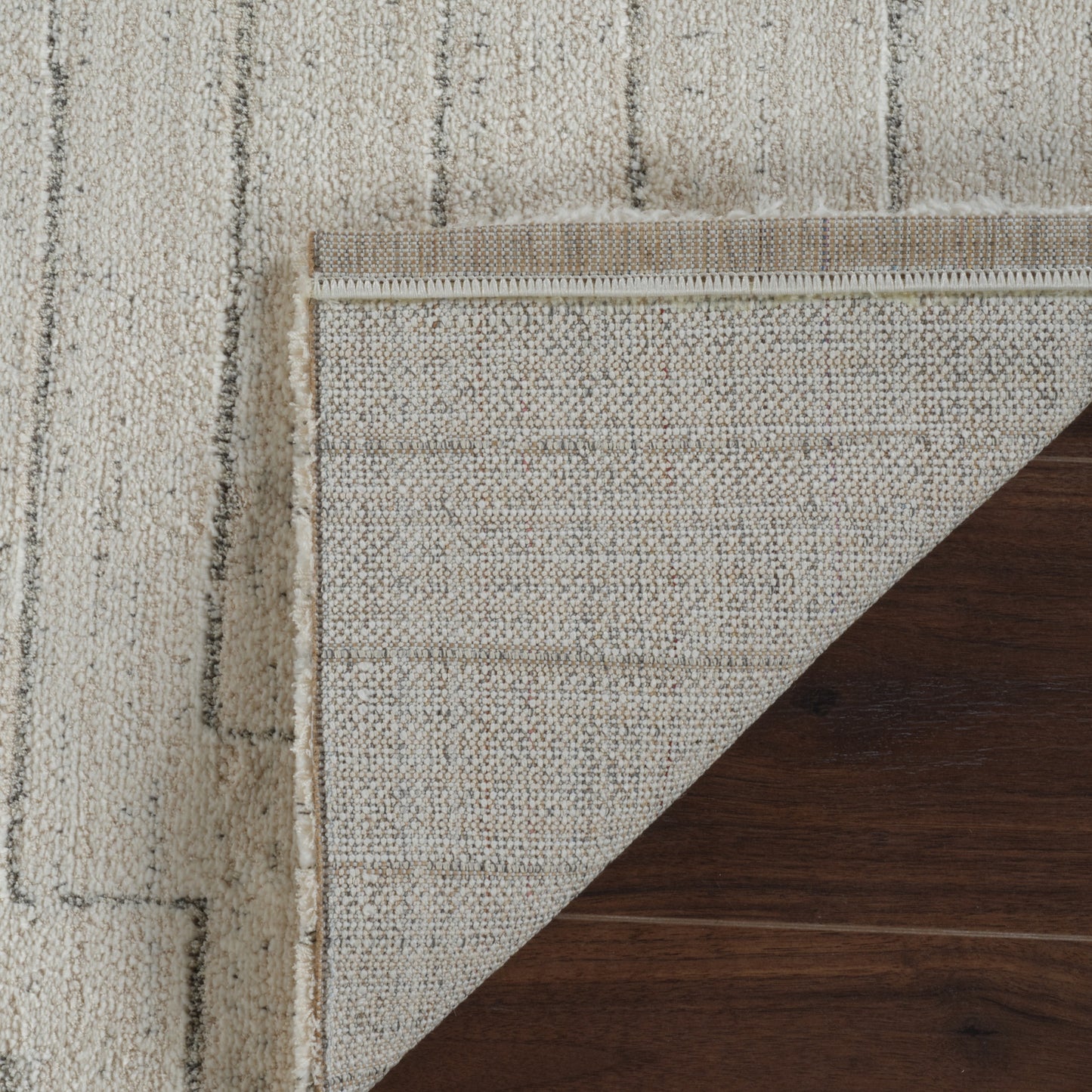 Aila Linear Geometric Modern Beige and Cream Indoor Rug