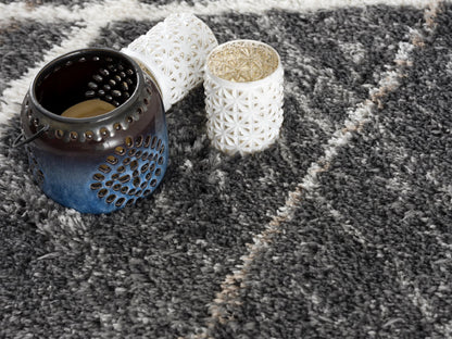 Arden Geometric Comtemporary Grey and White Indoor Rug