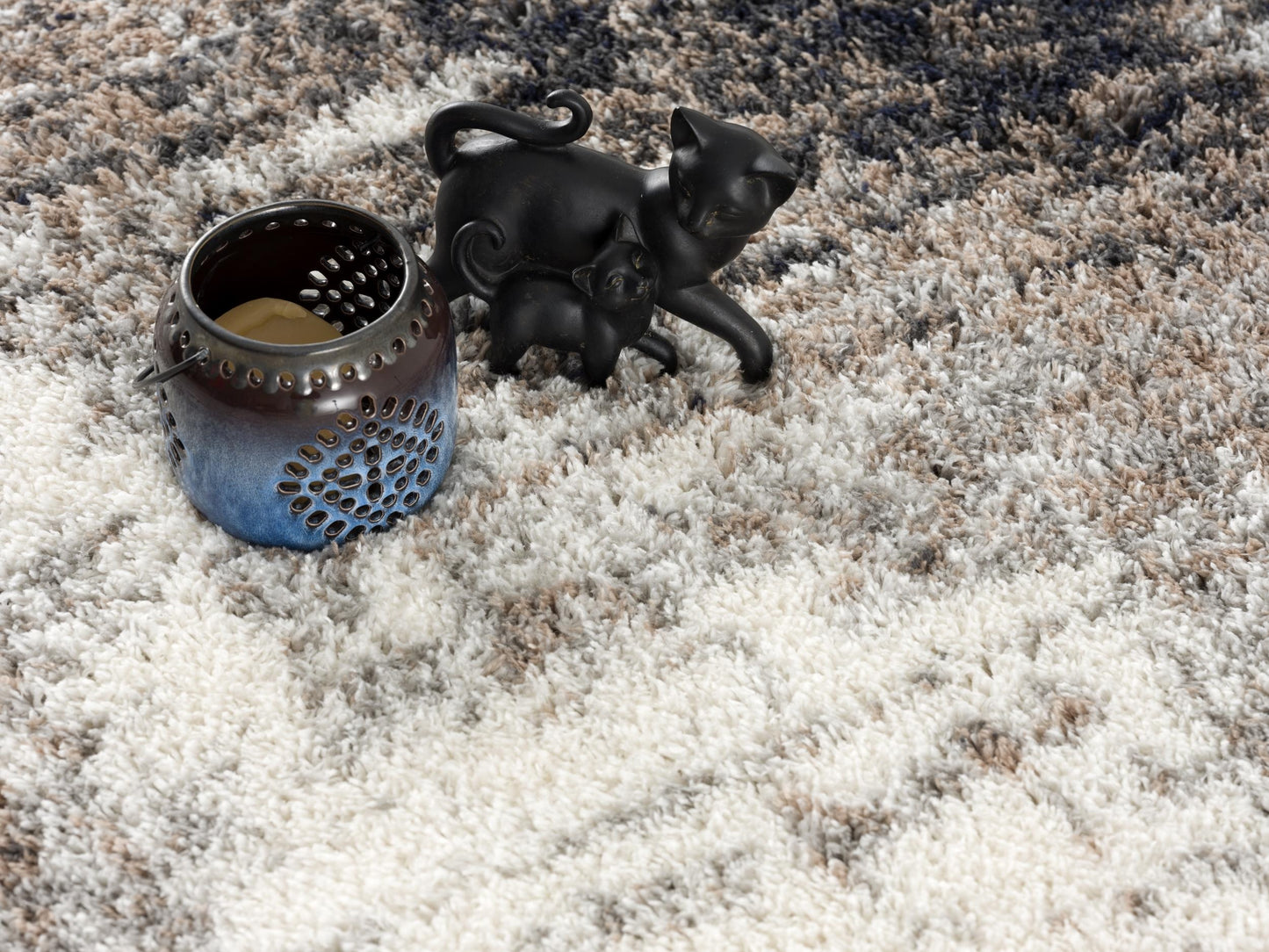 Sumi Abstract Contemporary Grey and White Indoor Rug