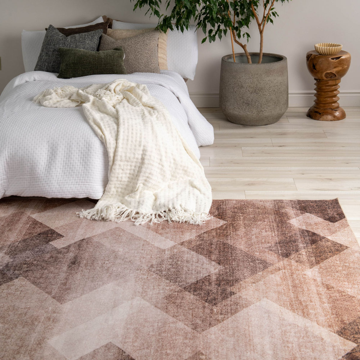 Tapis marron contemporain géométrique Emir