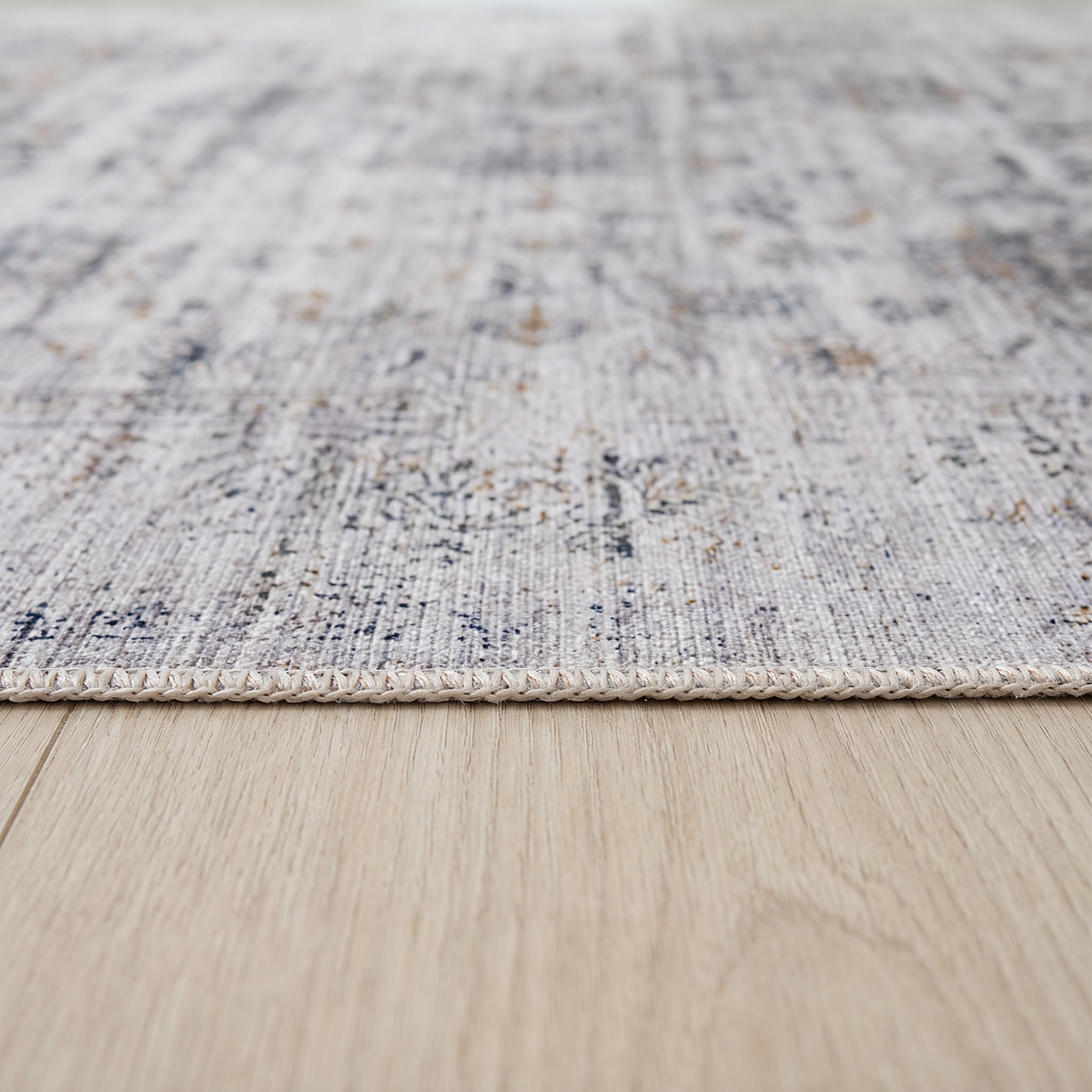 Aria Vintage Floral Transitional Grey and Beige Indoor Rug