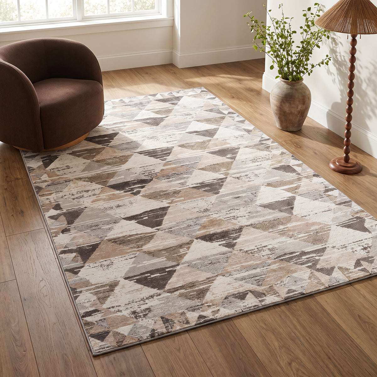 Alfombra de interior contemporánea geométrica Alva beige y marrón
