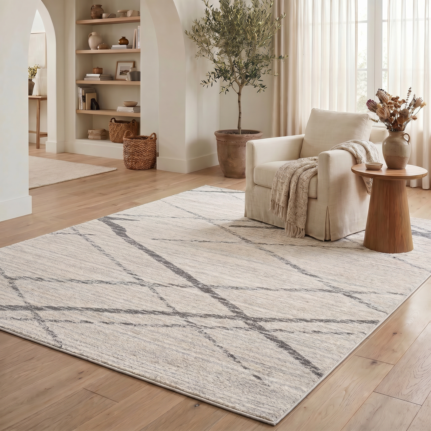Nira Abstract Contemporary Beige and Grey Indoor Rug