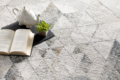 Zuni Geometric Contemporary Grey and Cream Indoor Rug