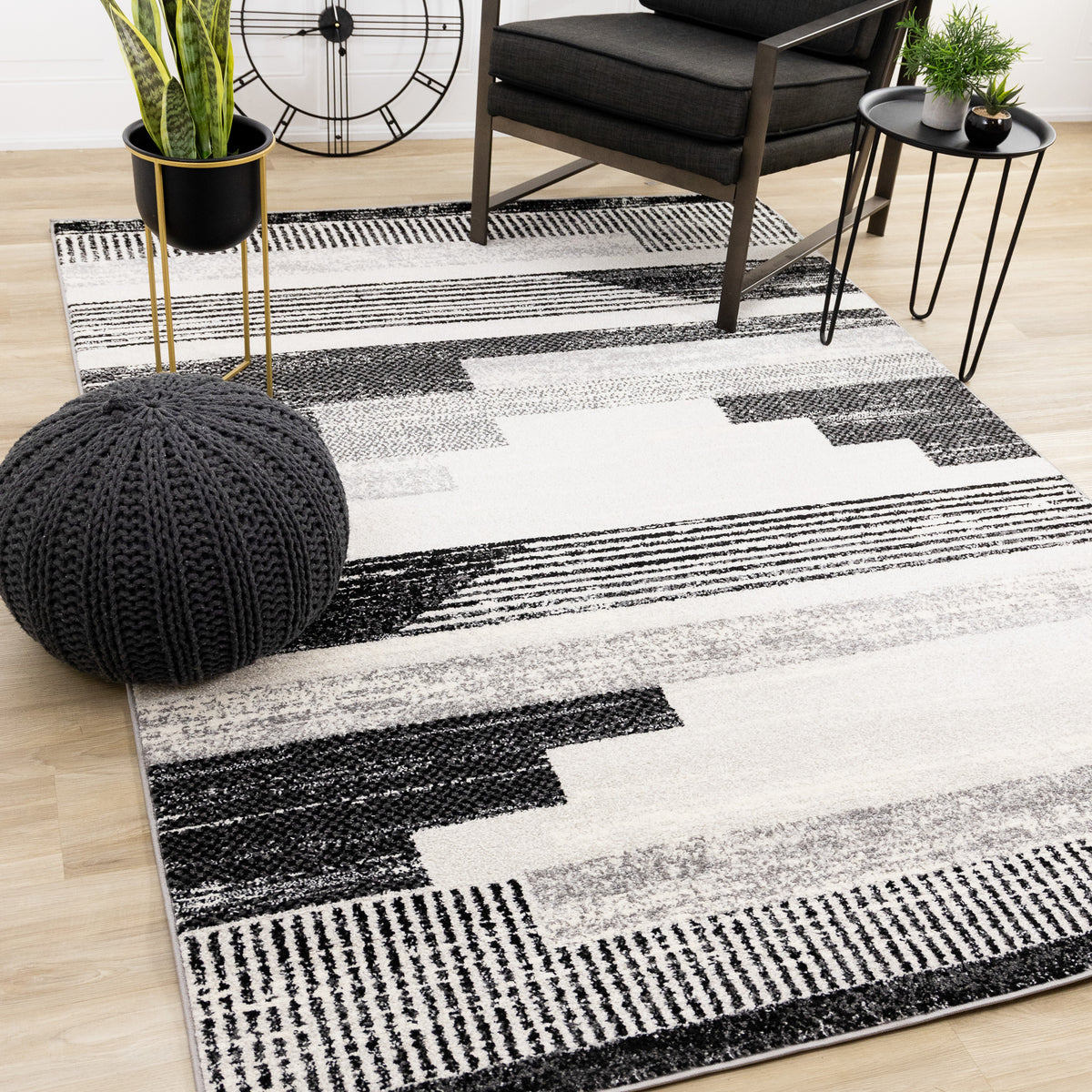 Tapis blanc contemporain tribal du sud-ouest