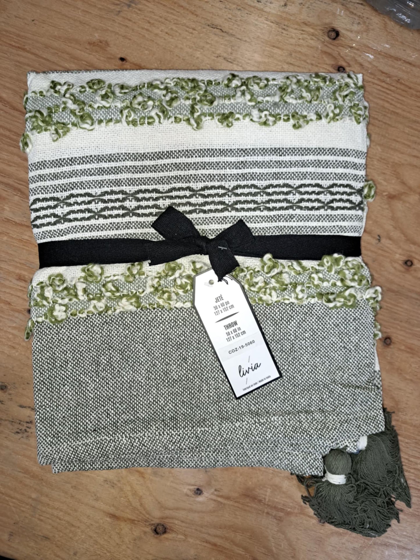 Decorative Throw Grey and green