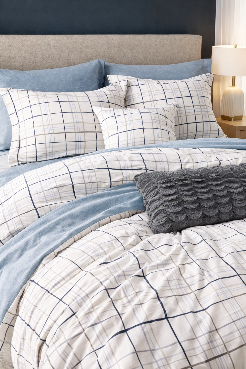 100% Cotton White Checkerd Duvet Cover Set