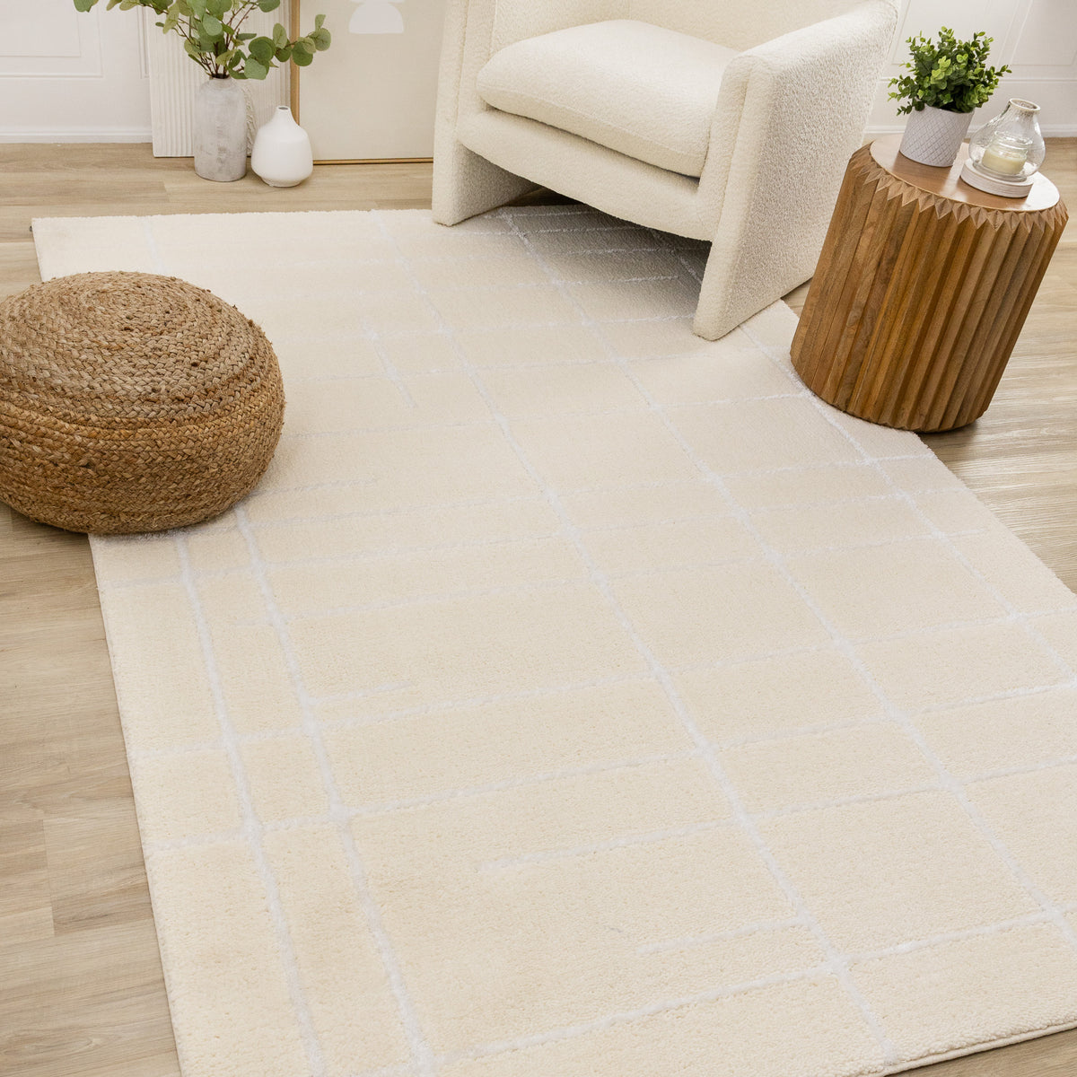 Tapis contemporain à rayures crème