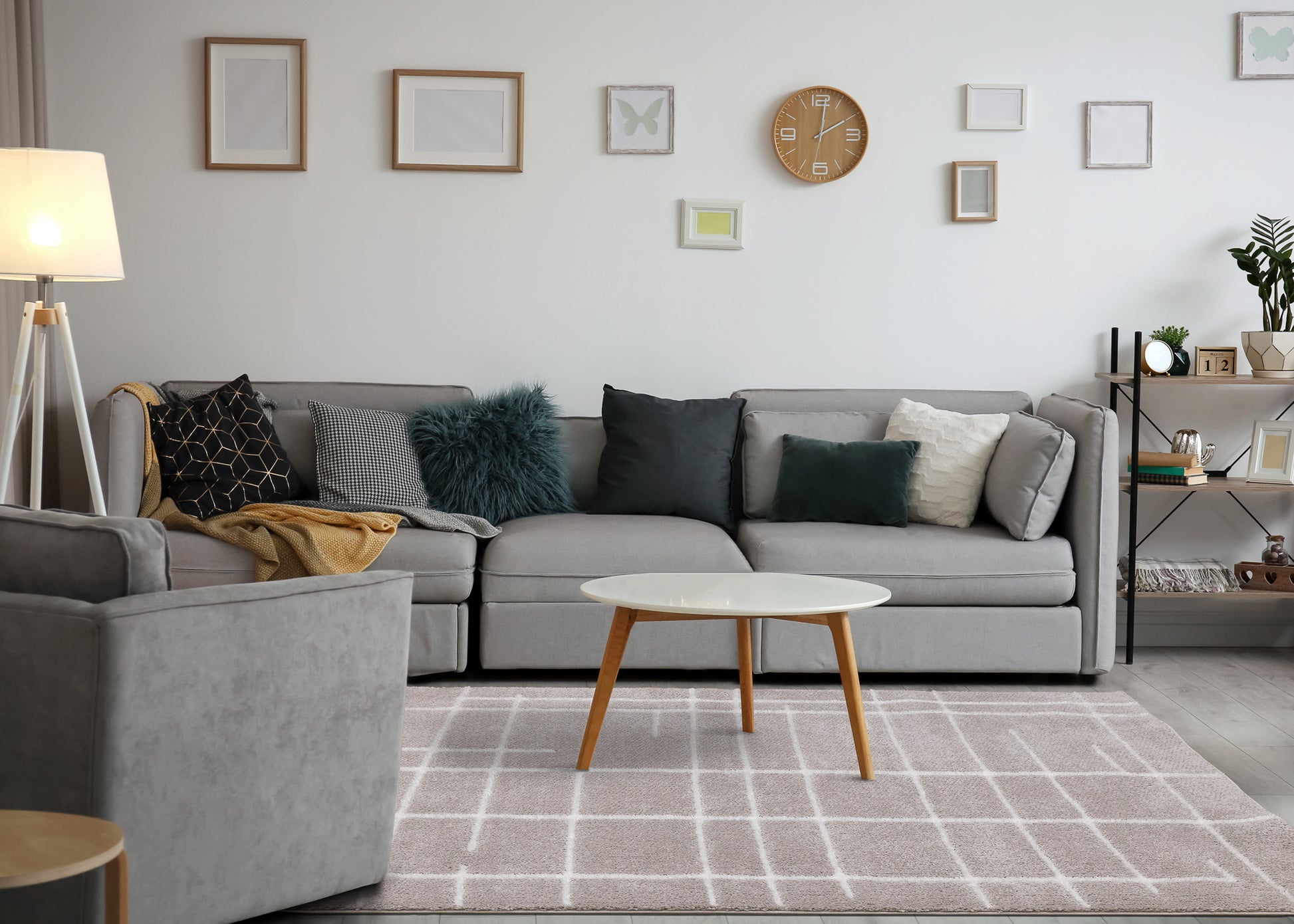 Contemporary Stripes Grey Area Rug-4