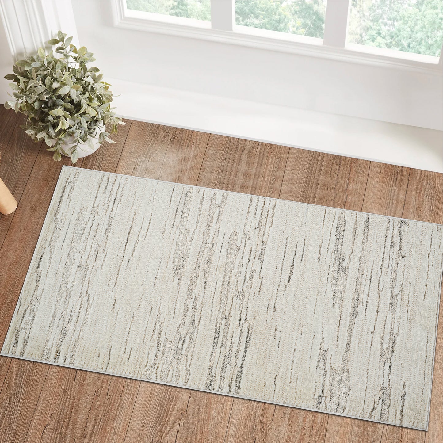 Soma Abstract Contemporary Beige and Cream Indoor Rug