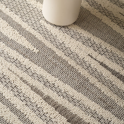 Tenzin Chevron Contemporary Grey and Beige Indoor Rug