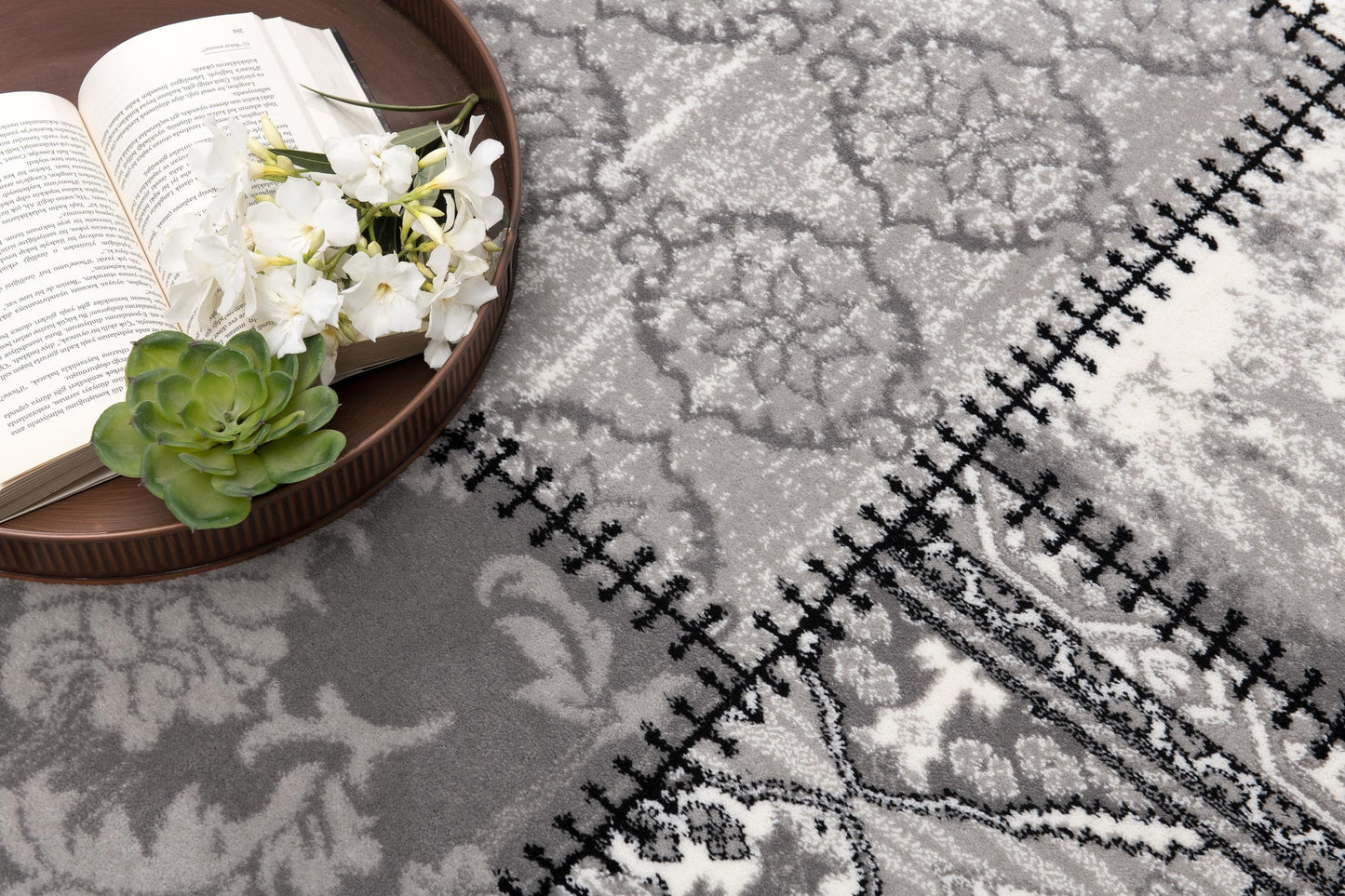 Vastra Patchwork Contemporary Grey and Beige Indoor Rug