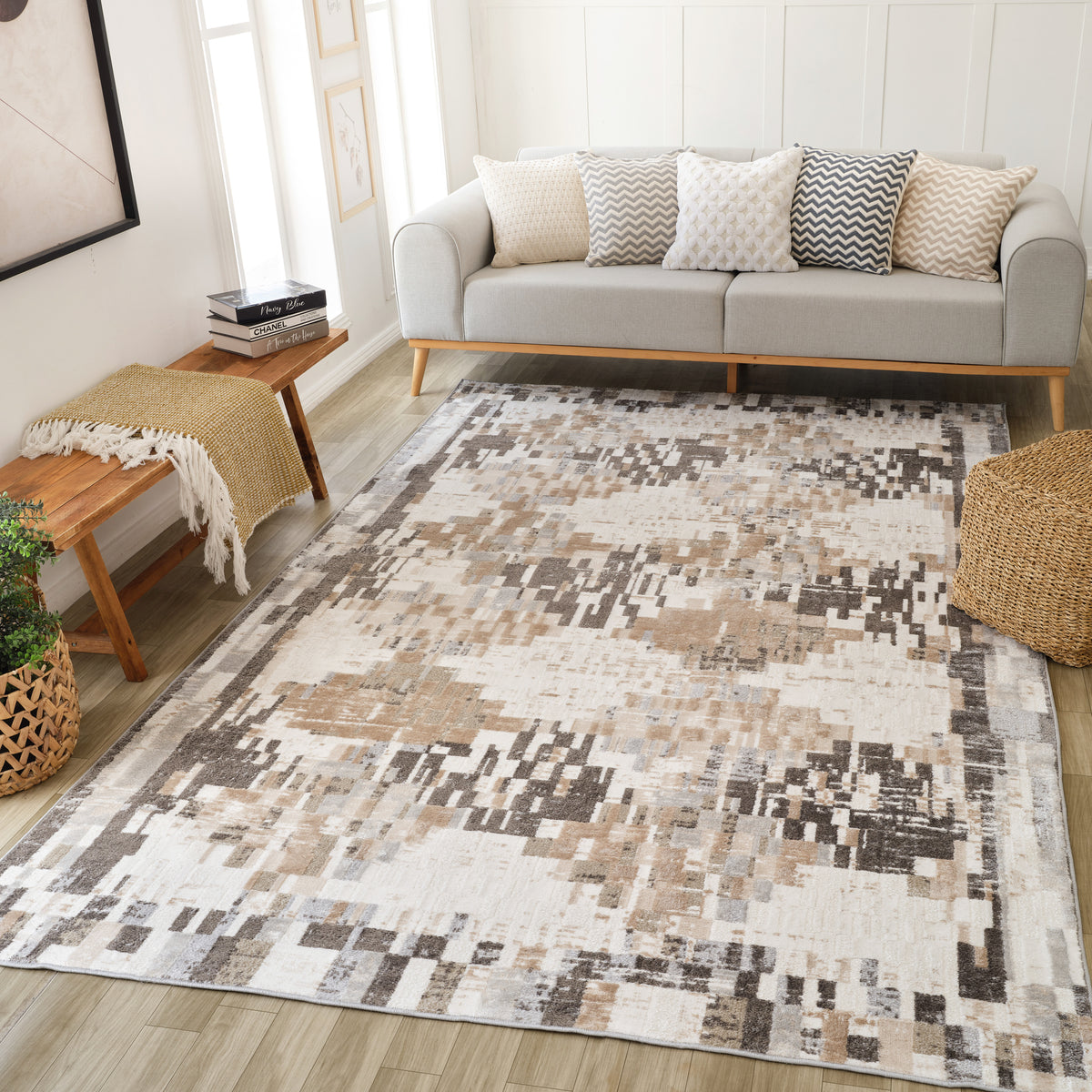 Ivoria Distressed Contemporary Cream Indoor Rug