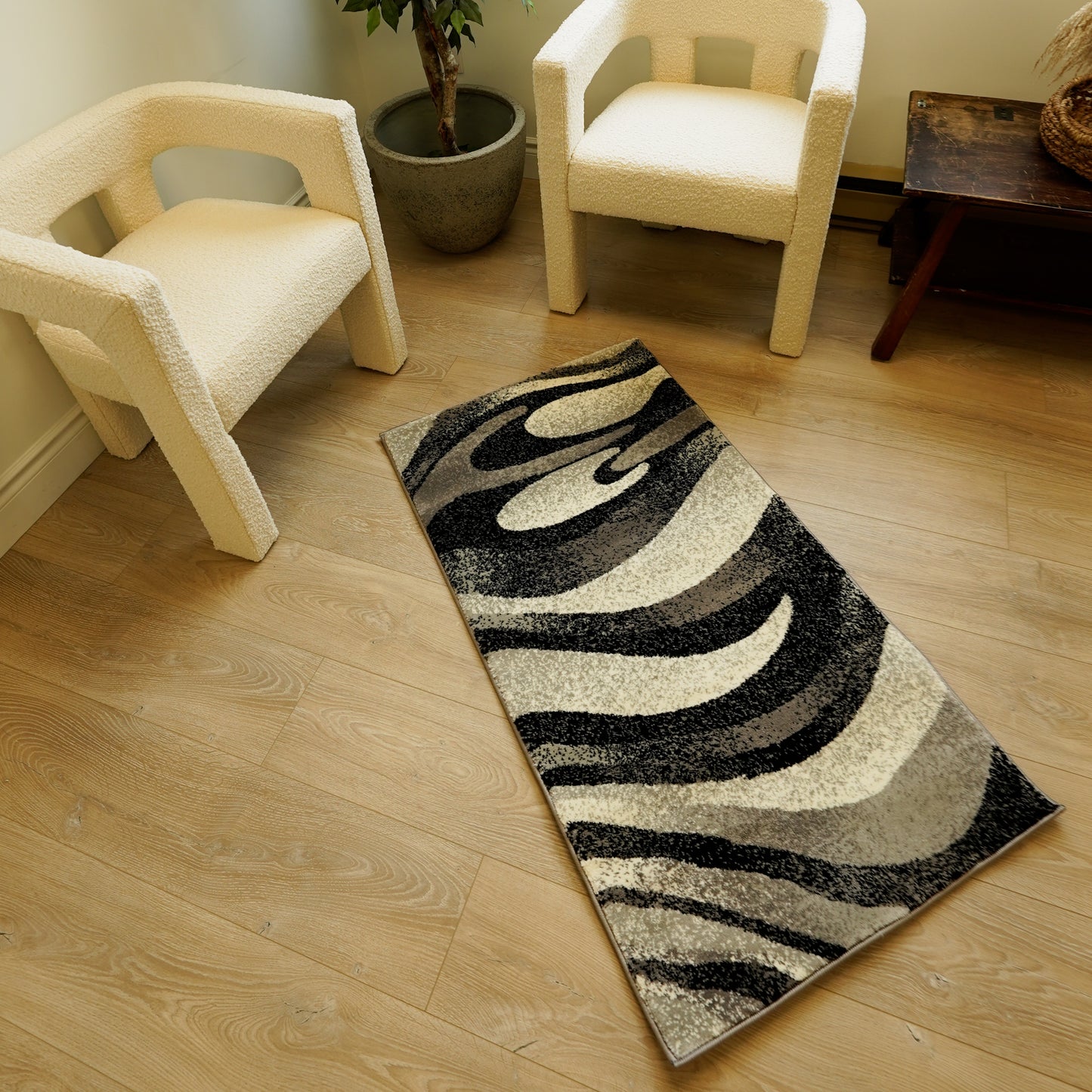 Mizuho Abstract Wave Contemporary Black and Grey Indoor Rug