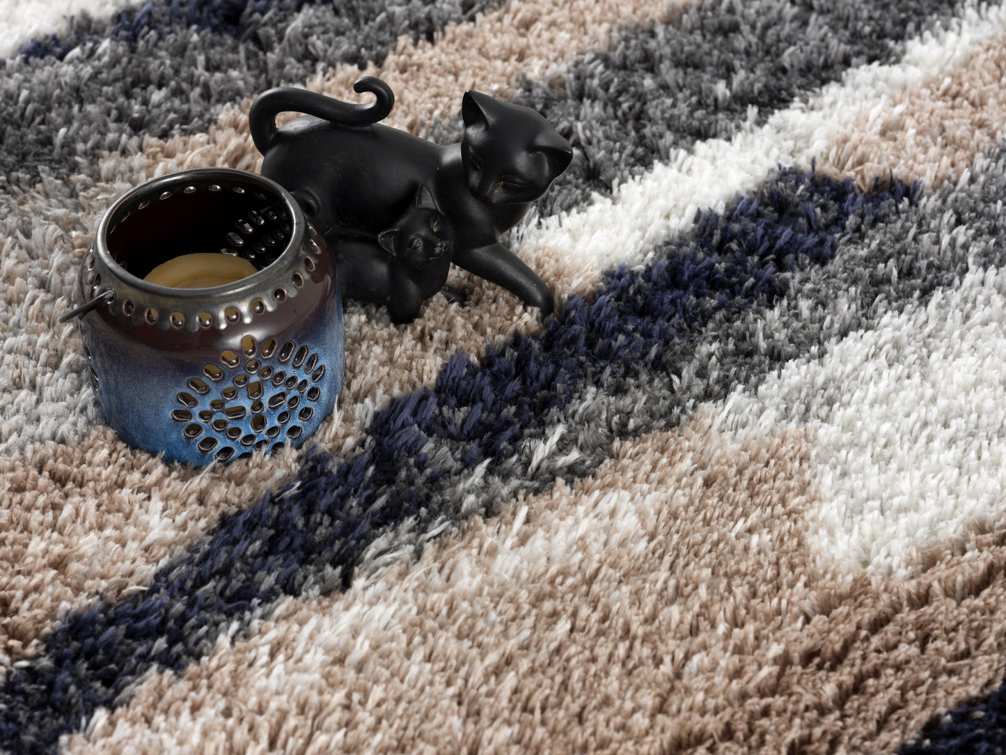 Cinder Abstract Contemporary Beige and Grey Indoor Rug