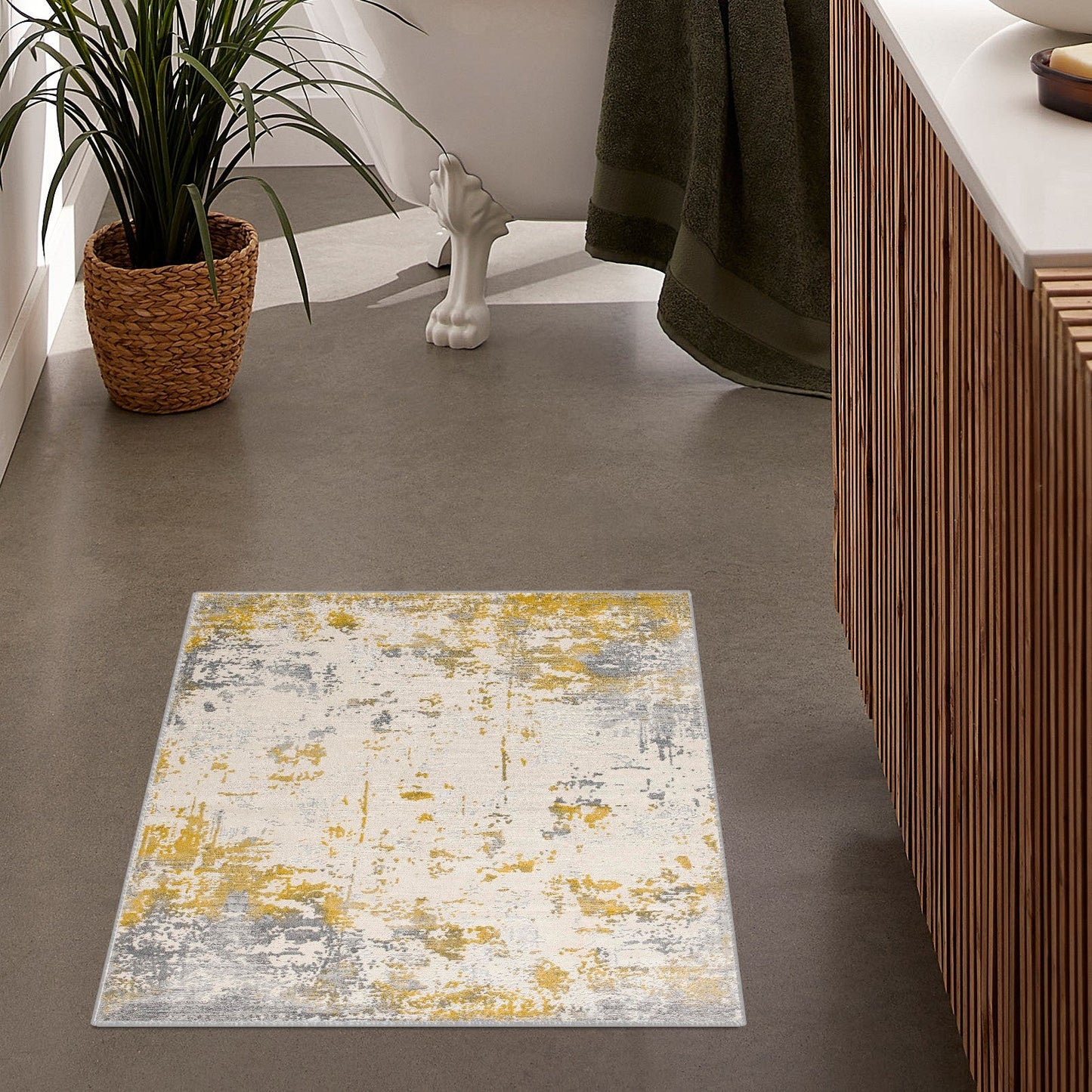Solenne Abstract Contemporary Gold Indoor Rug